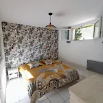 Le Des Palmiers Apartmán *
